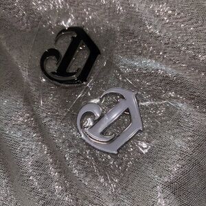 Deleón Tequila Pins
